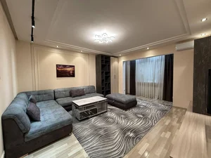 Фото 1 2-комн. квартира в ГУВД Корзинка