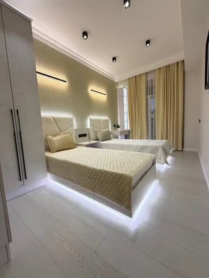 Фото 2 3-комн. квартира на Махтумкули ул.