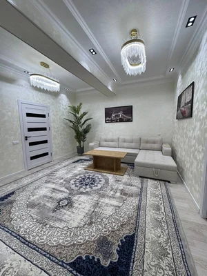 Фото 1 3-комн. квартира в Микрорайоне