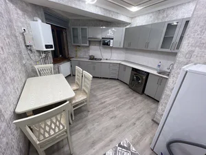 Фото 3 2-комн. квартира в Мега планет