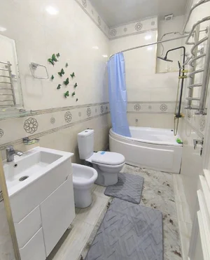 Фото 1 3-комн. квартира в Жк Саламатина